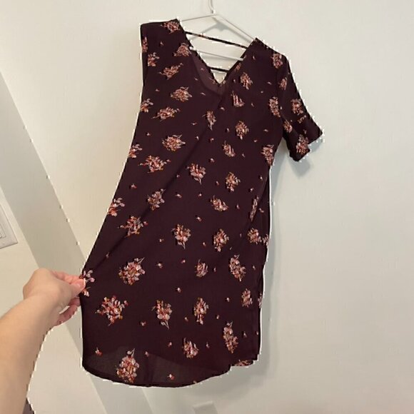 MAURICES Floral Bar Back Shift Dress Plum Purple Multi Short Sleeve Mini Fall S - Picture 13 of 13